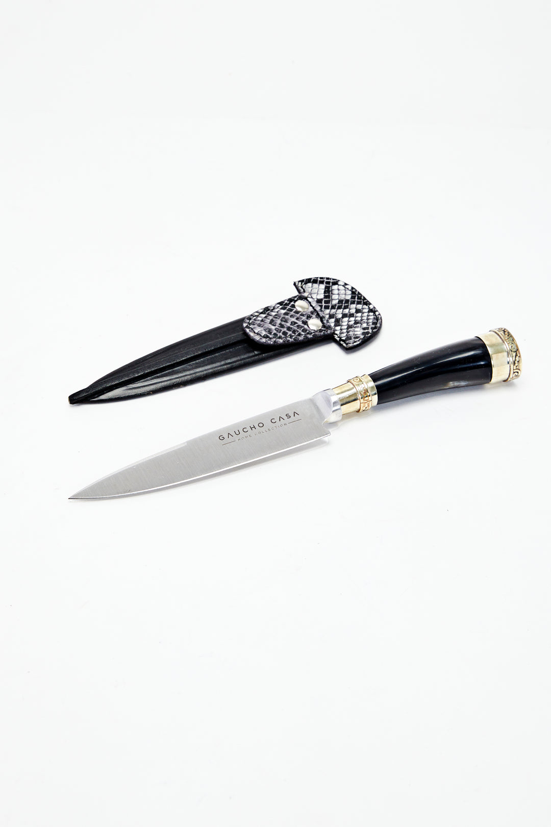 Tandil Asado Knife - Cow Horn & Nickel-Silver Handle with Snakeskin Sheath