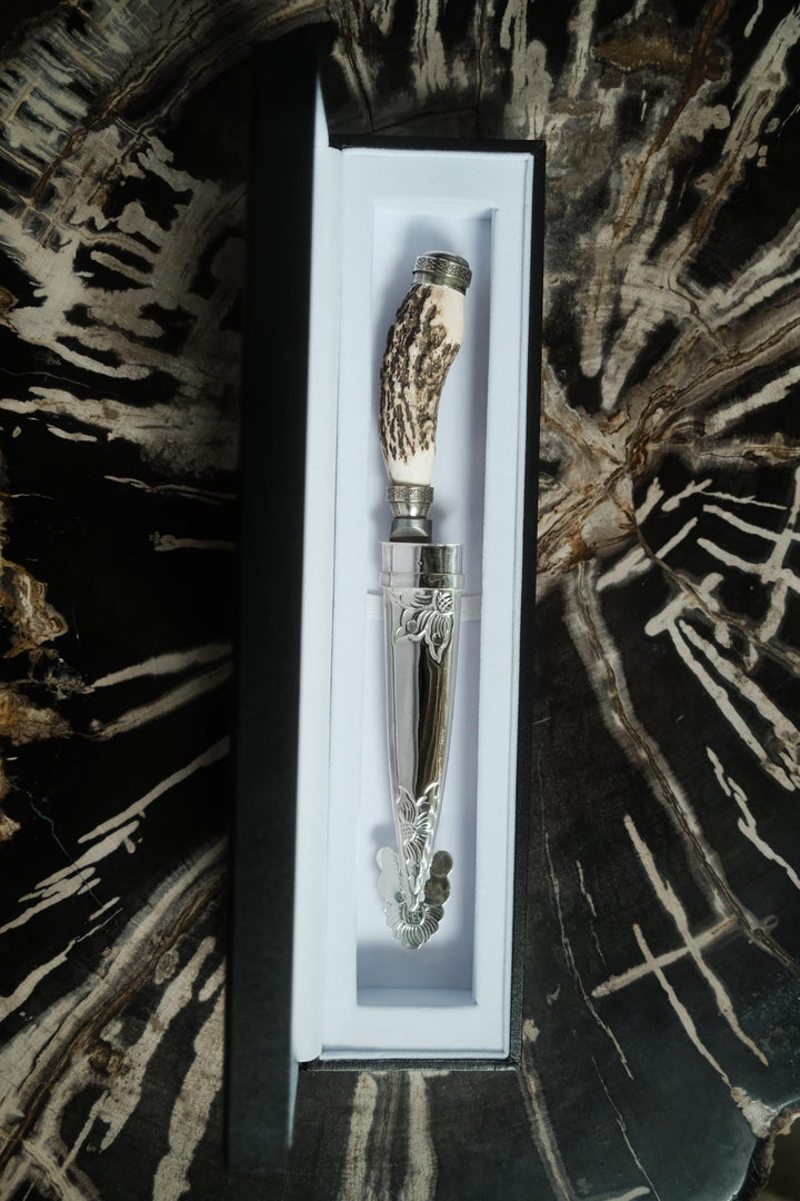 Tandil Asado Knife - Deer Horn & Nickel Silver Handle