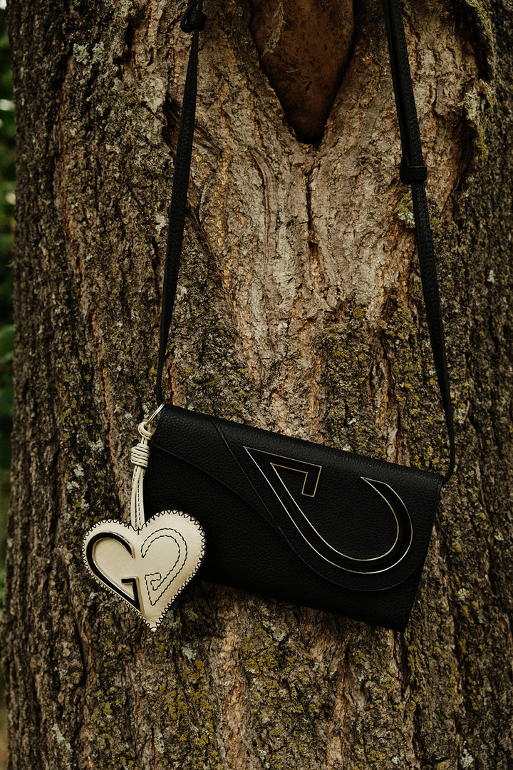 Josefina Clutch Bag in Black
