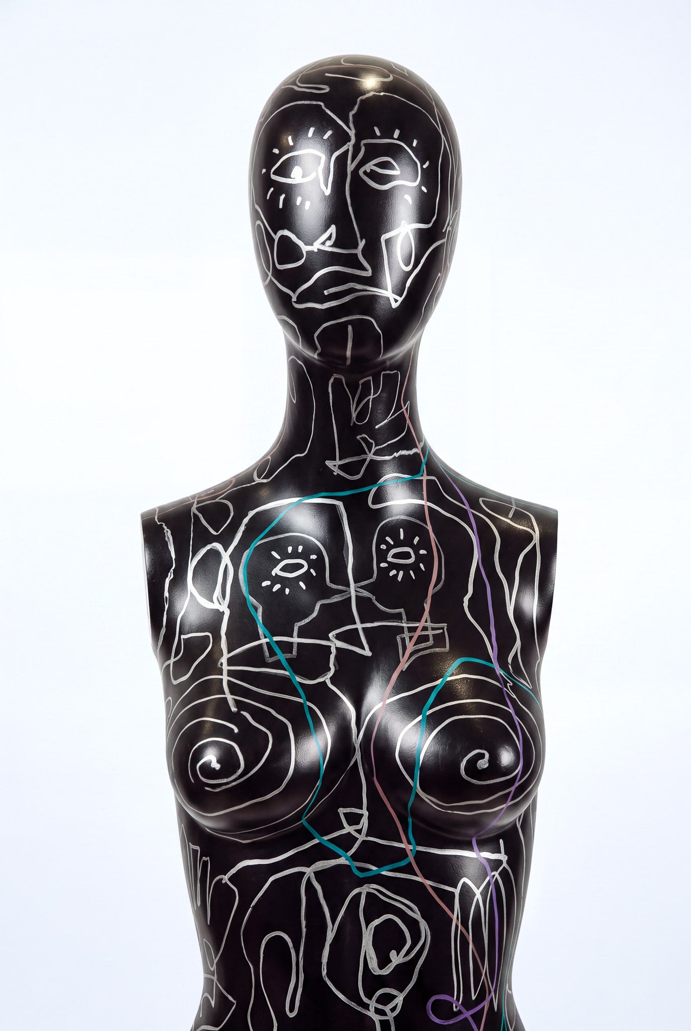 Duda Penteado - Mannequin (ART BASEL MIAMI)