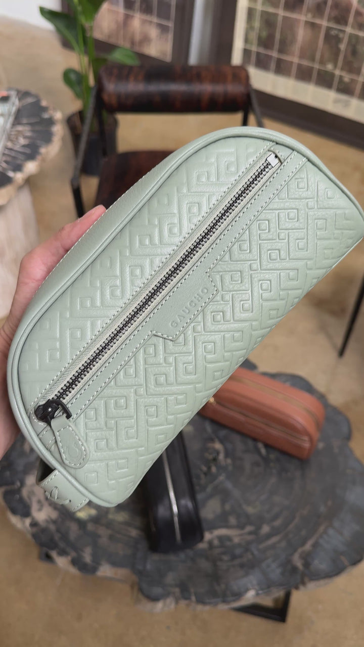 Travel Kit in Eucalyptus Green