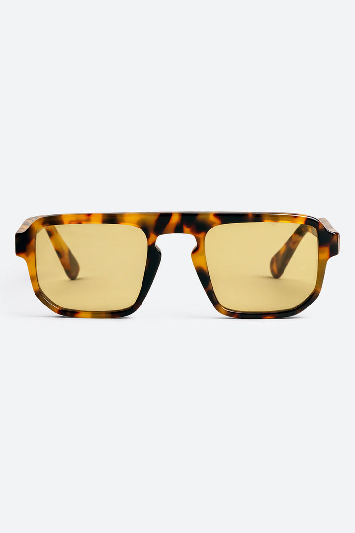 Gaucho Sunglasses in Light Tortoiseshell