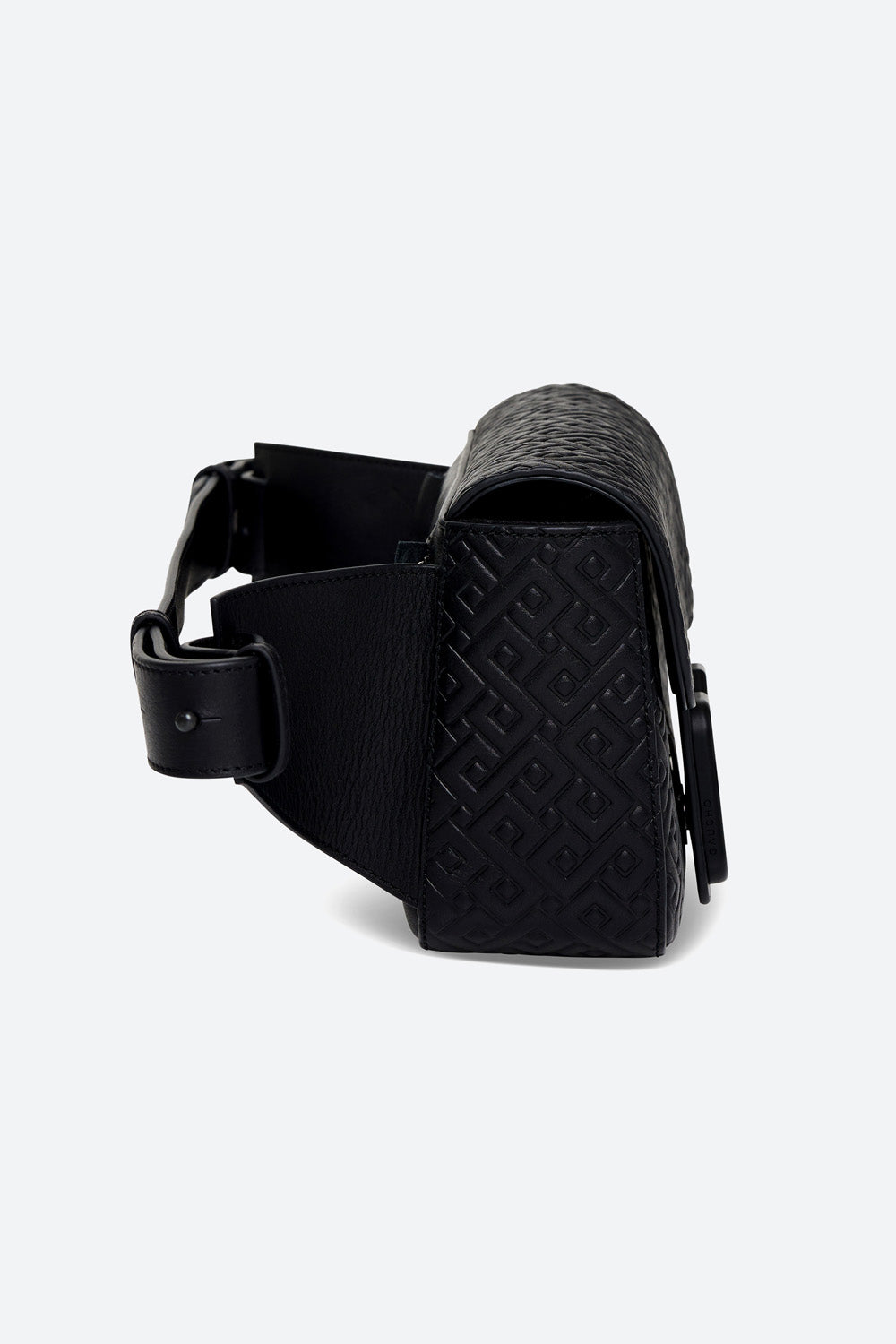 BLACK OVERSIZED BELT BAG