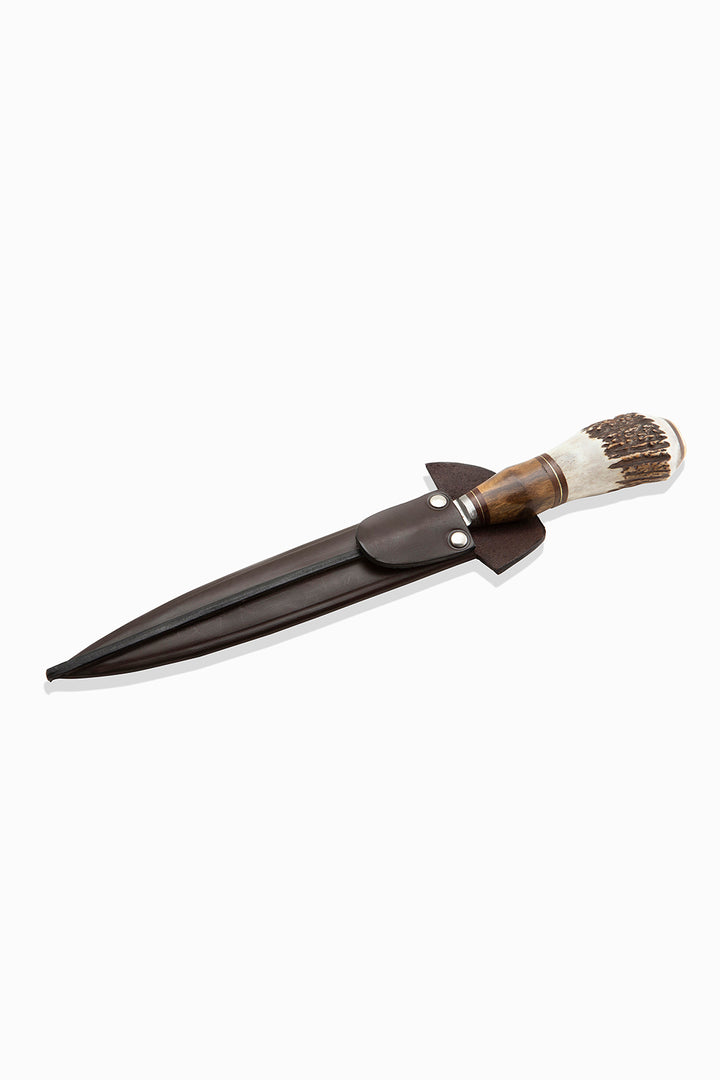 Gaucho Casa Tandil Gaucho Knife With Deer-Horn and Guayubira-Handle and Stainless-Steel Blade