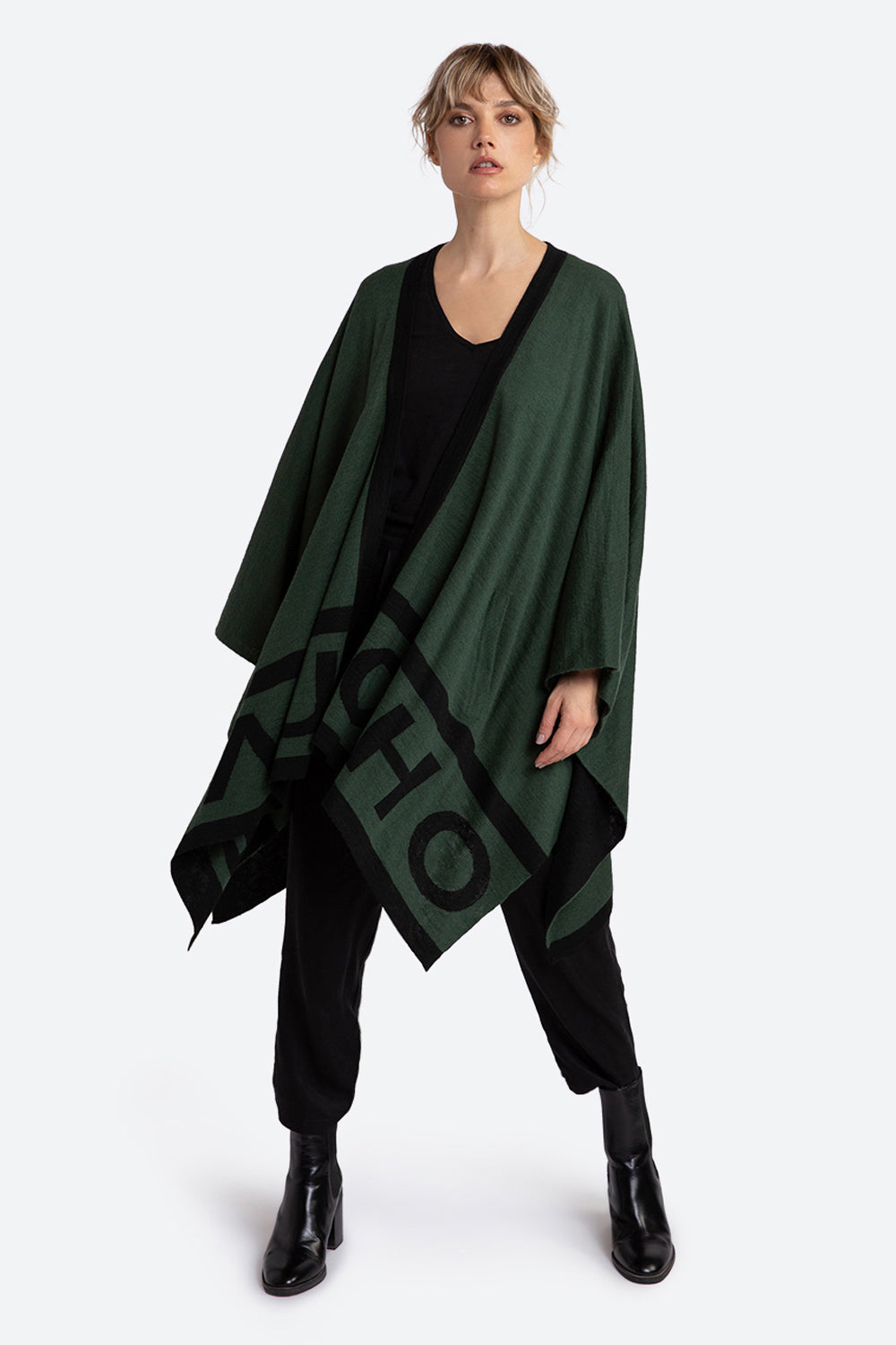 Women's Gaucho Alpaca Blend Ruana in Green and Black