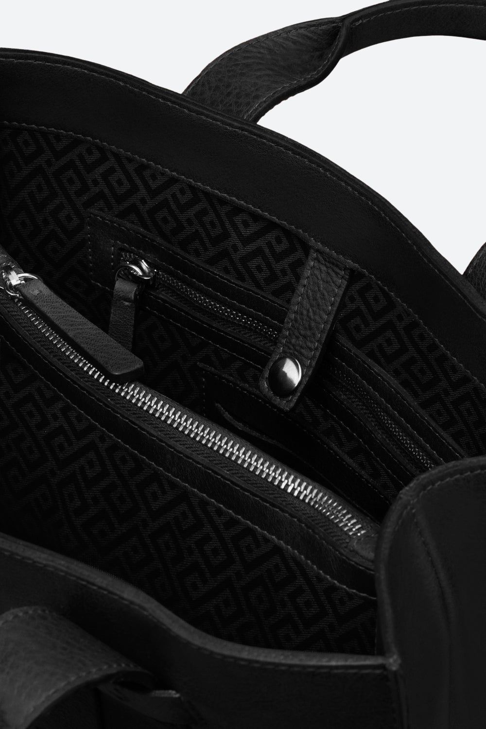 Esquel Hand-Braided Bag in Black